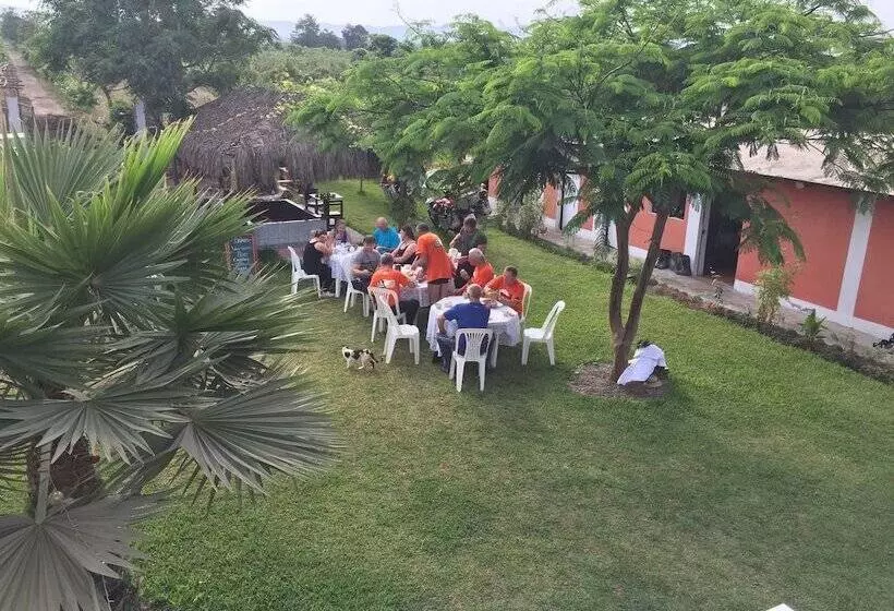 ベッドアンドブレックファースト La Viña De Oscar