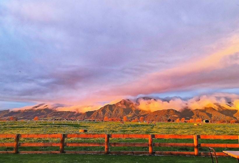 민박 The House With No Nails