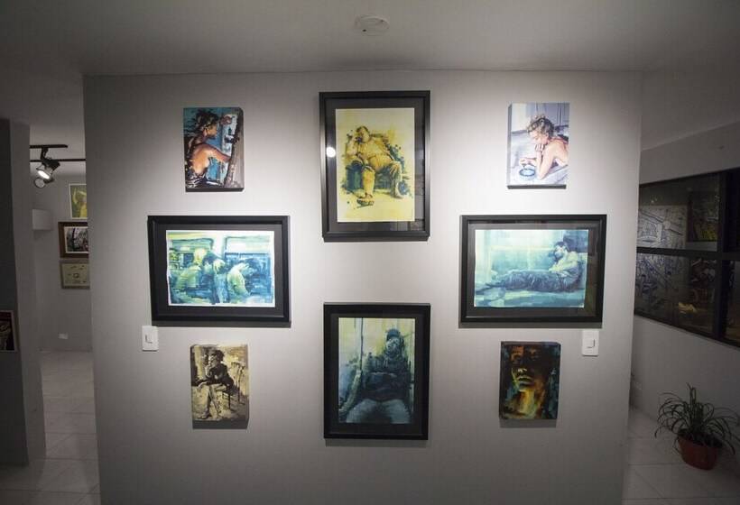 Coolto Art Lodge   Hostel