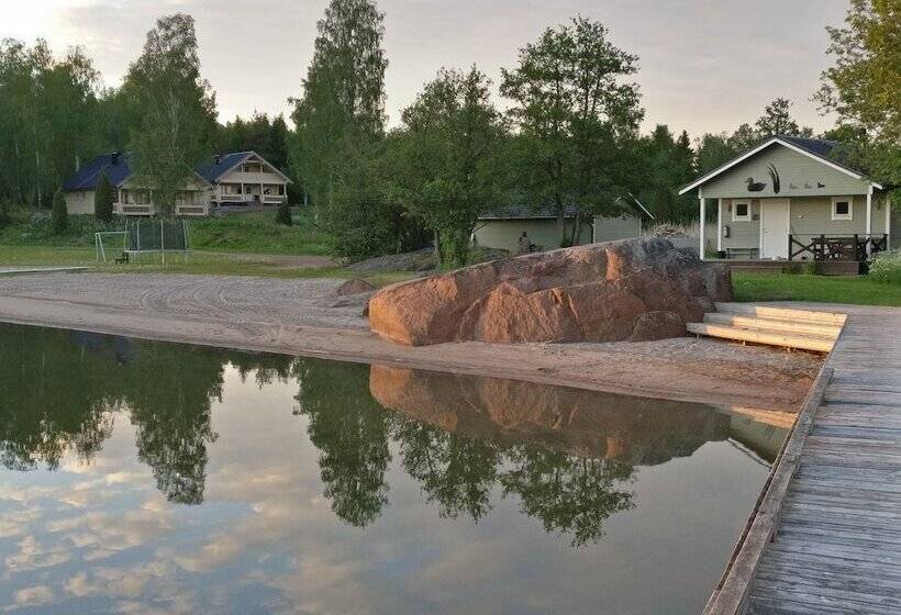 Hjortö Stugor & Stockhus