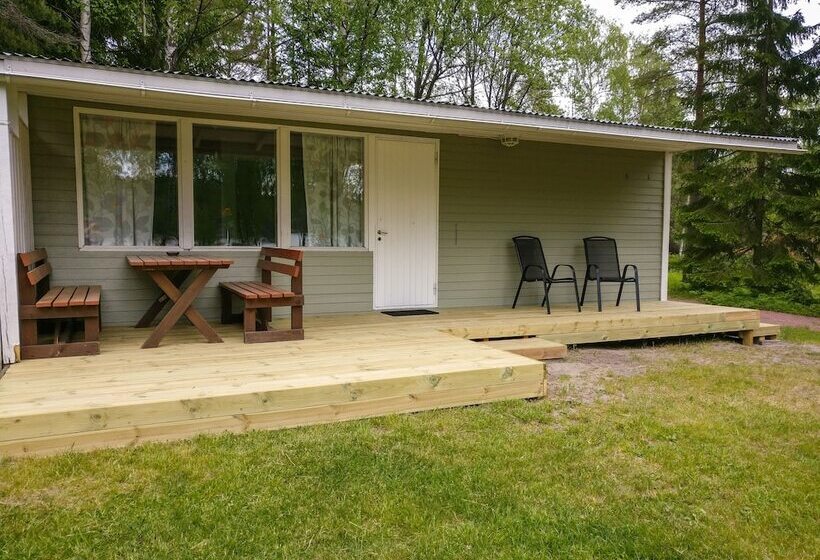 Hjortö Stugor & Stockhus