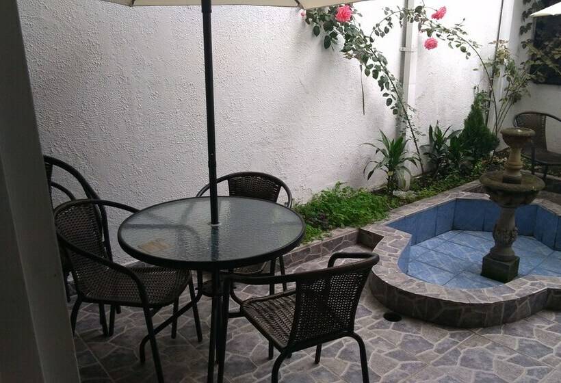 פונדק Casa Celeste