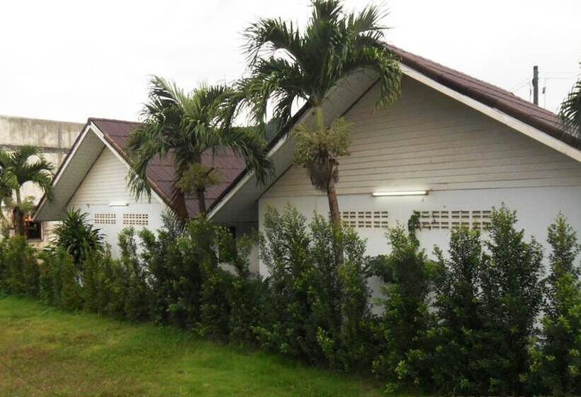 בית מלון כפרי Aonang Sr Bungalow