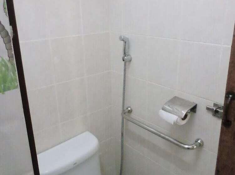 בית מלון כפרי Aonang Sr Bungalow