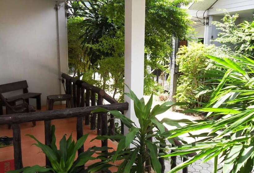 בית מלון כפרי Aonang Sr Bungalow
