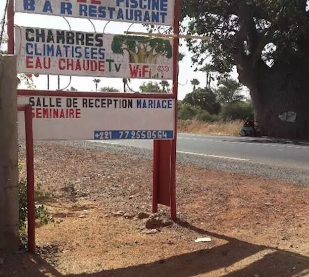 هتل Baobab Lodge
