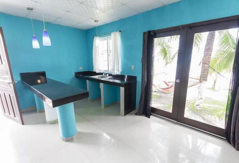 ホテル Big Daddy S Beach Club And