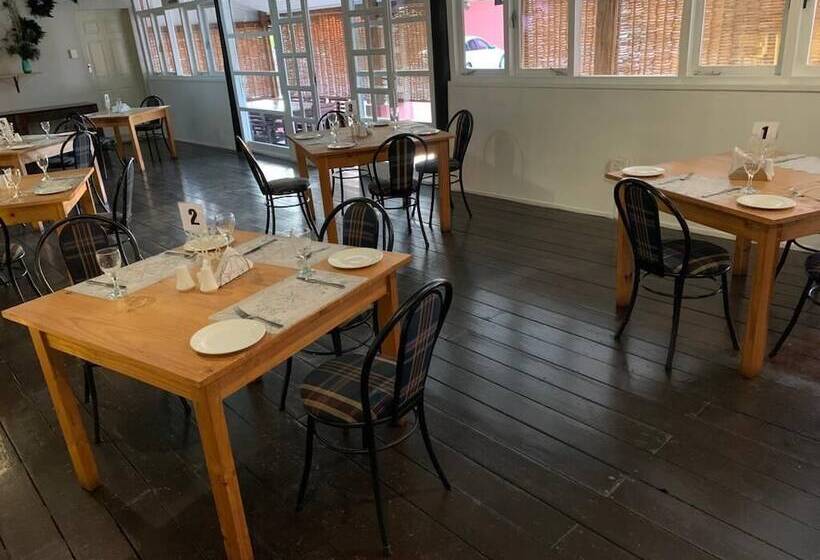 هتل Brookside Lodge B&b