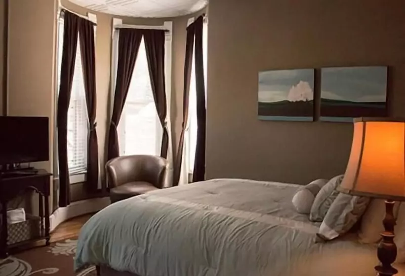 Hotelli Cumberland Inn And Spa