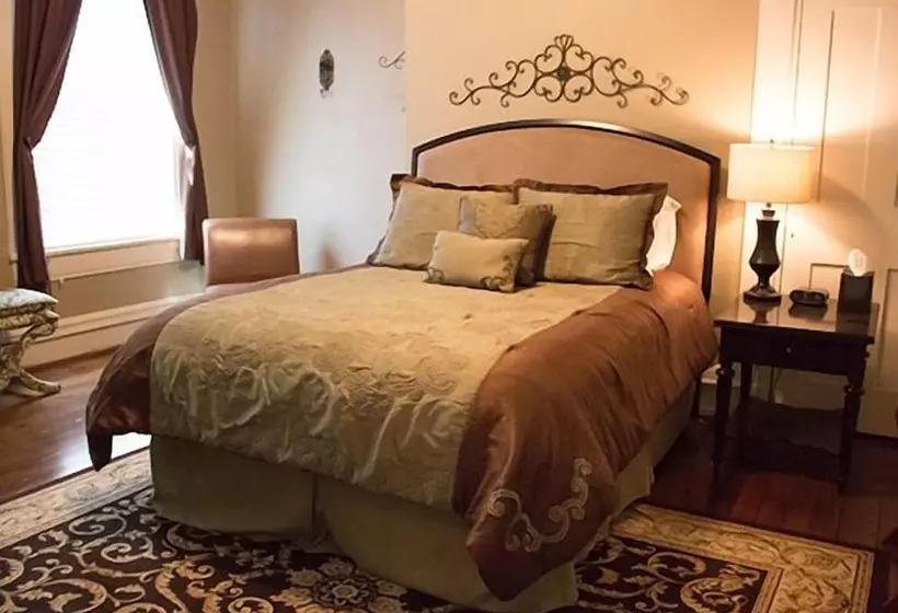 Hotelli Cumberland Inn And Spa