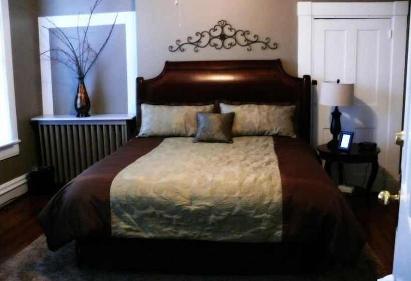 هتل Cumberland Inn And Spa