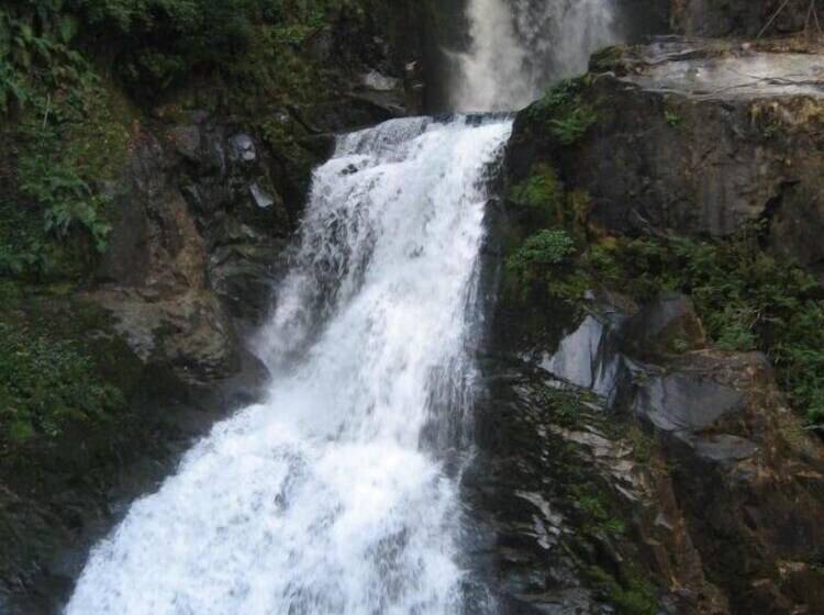 هتل Kila Tai Tai Lodge