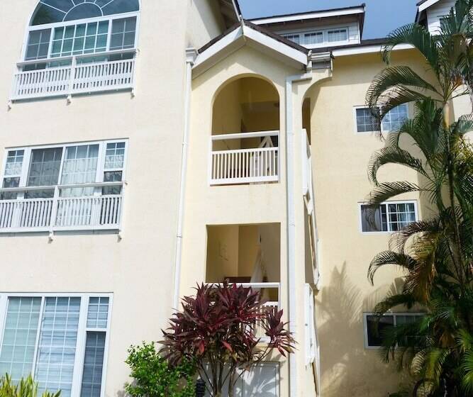 هتل Penthouse By The Sea 3bd Apartment Olr