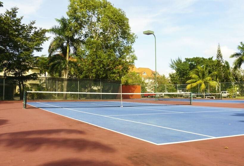 هتل Penthouse By The Sea 3bd Apartment Olr