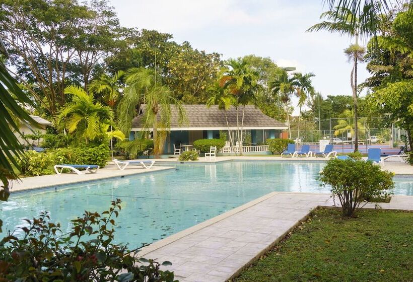 هتل Penthouse By The Sea 3bd Apartment Olr