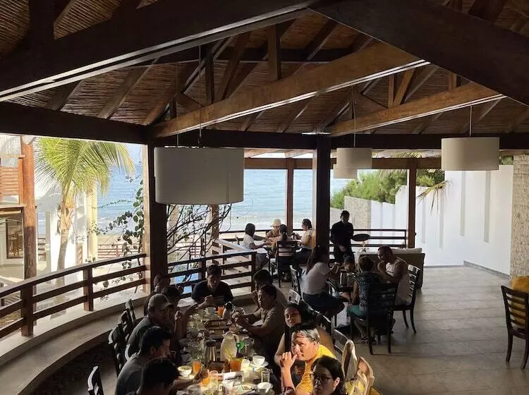 Hotelli Playa Del Sol Mancora