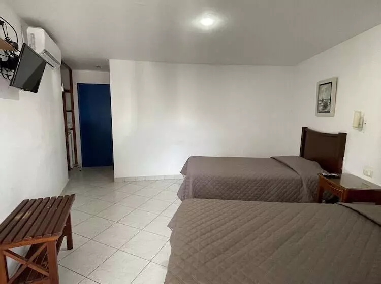 Hotelli Playa Del Sol Mancora