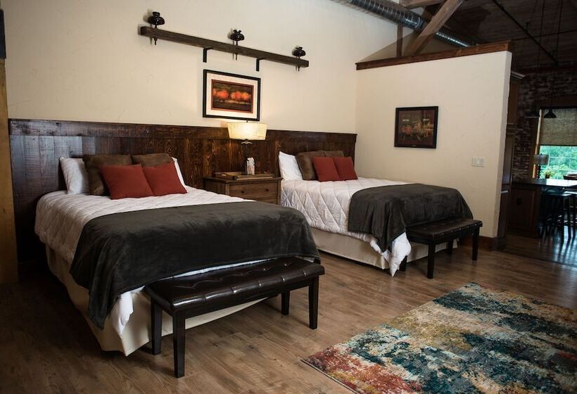 Szálloda Rusty Rail Brewing Co