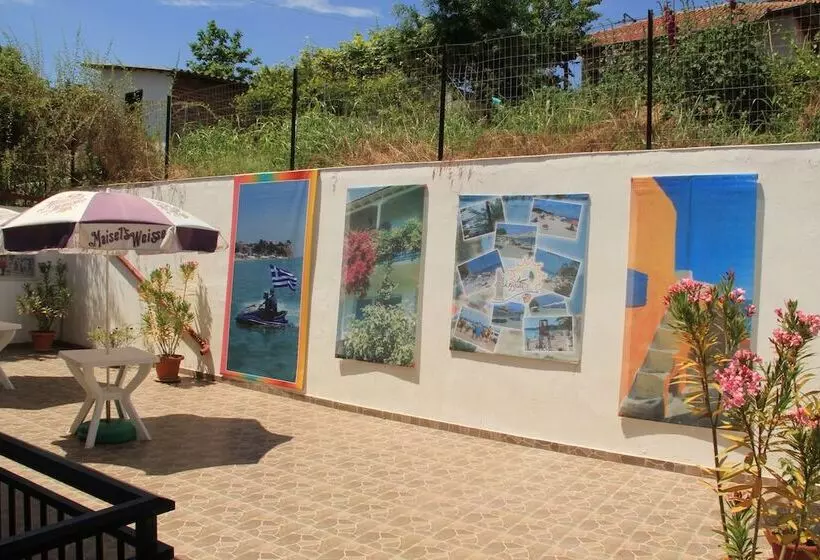 Hotelli Star Beach Resort