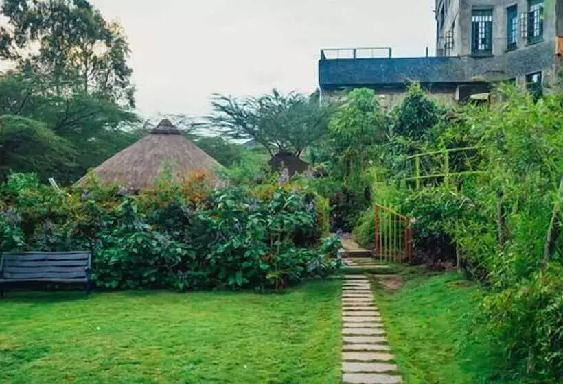 هتل The Old Kings Lodge And Resort