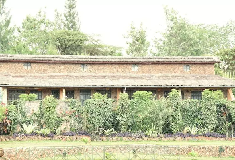 هتل The Old Kings Lodge And Resort