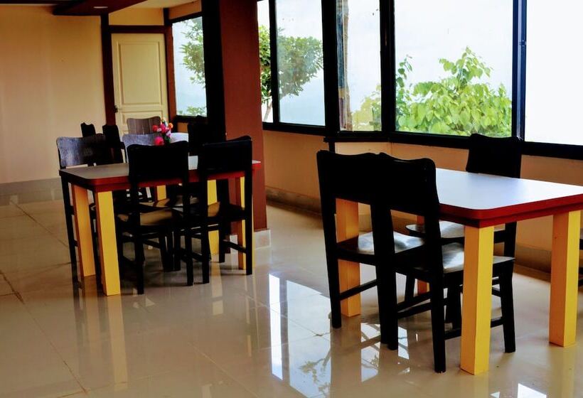 هتل Zambala Halesi Resort