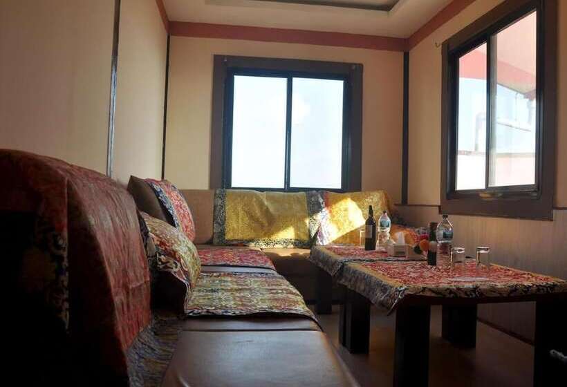 هتل Zambala Halesi Resort