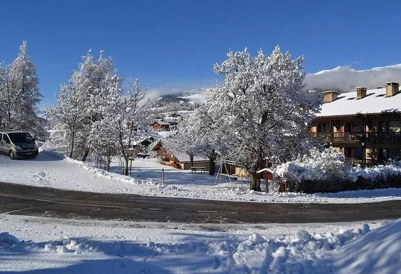 Hôtel Restaurant L Adray