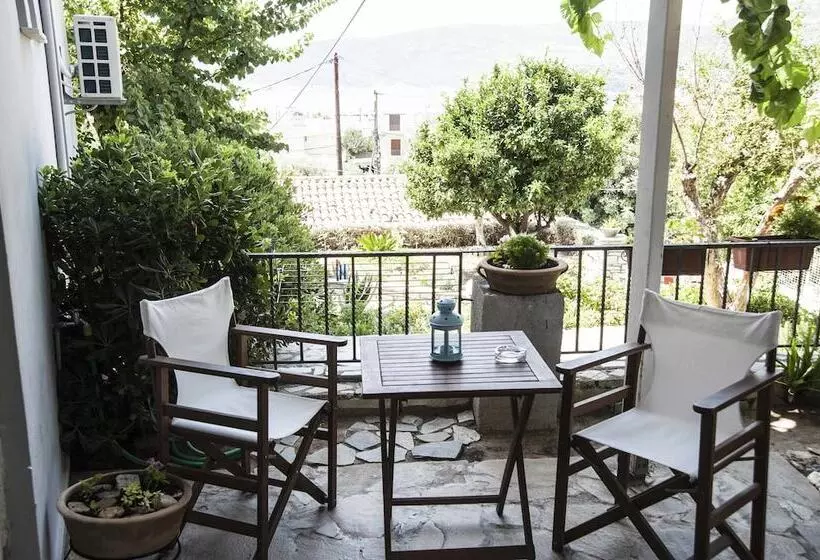 Majatalo Filia Rooms & Apartments