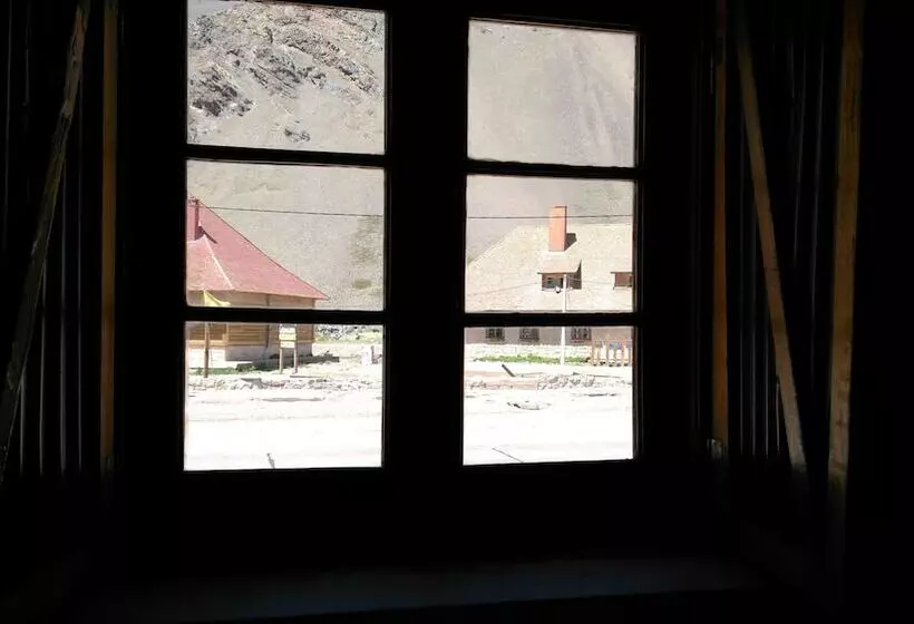 Portezuelo Del Viento   Mountain Hostel