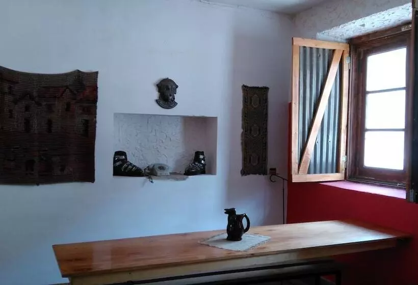 Portezuelo Del Viento   Mountain Hostel