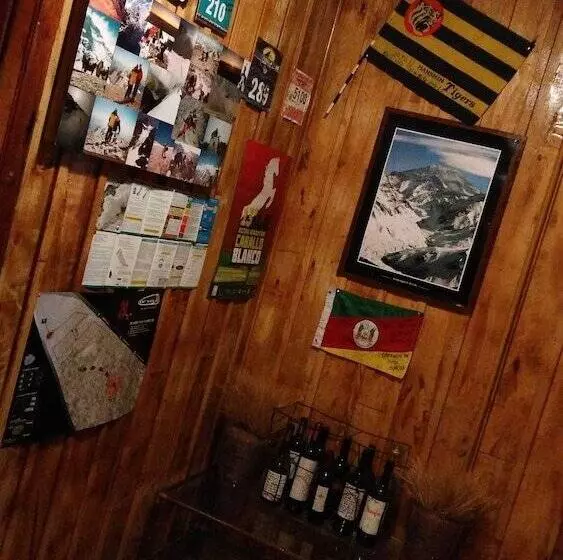 Portezuelo Del Viento   Mountain Hostel