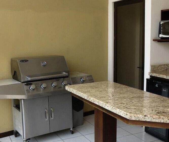 Residencias Villas Torres Del Campo