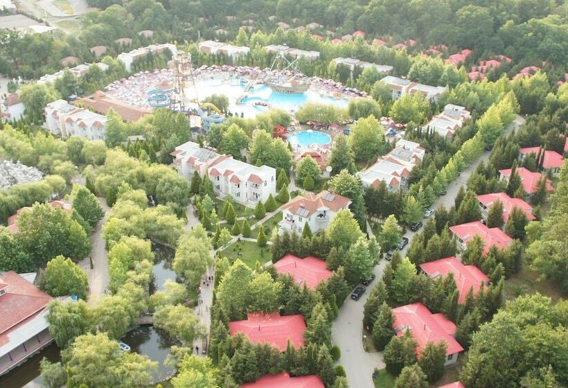 استراحتگاه Atlant Holiday Village