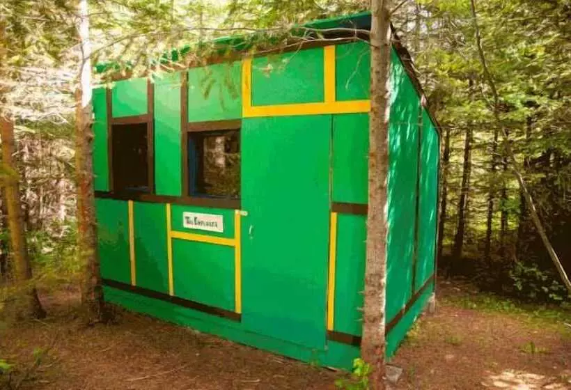Retkeilymaja Rocky Mountain Bunkies