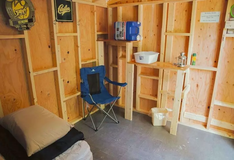 Retkeilymaja Rocky Mountain Bunkies