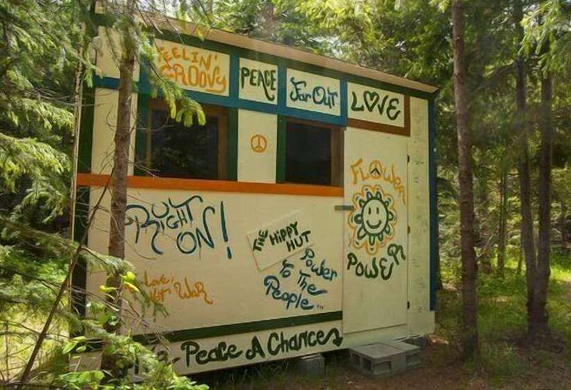 ユースホステル Rocky Mountain Bunkies