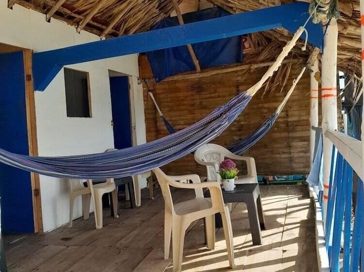 تختخواب و صبحانه Posada Puerta Del Sol