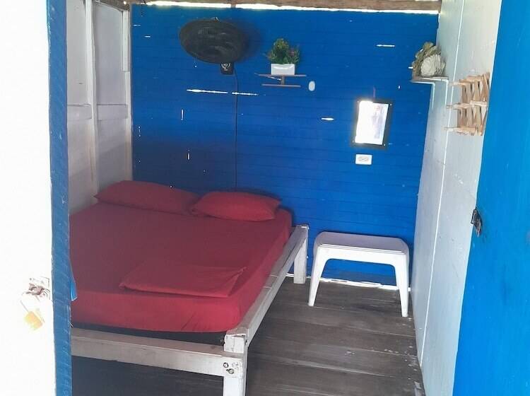 تختخواب و صبحانه Posada Puerta Del Sol