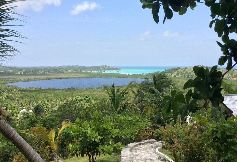 تختخواب و صبحانه Suites La Colline