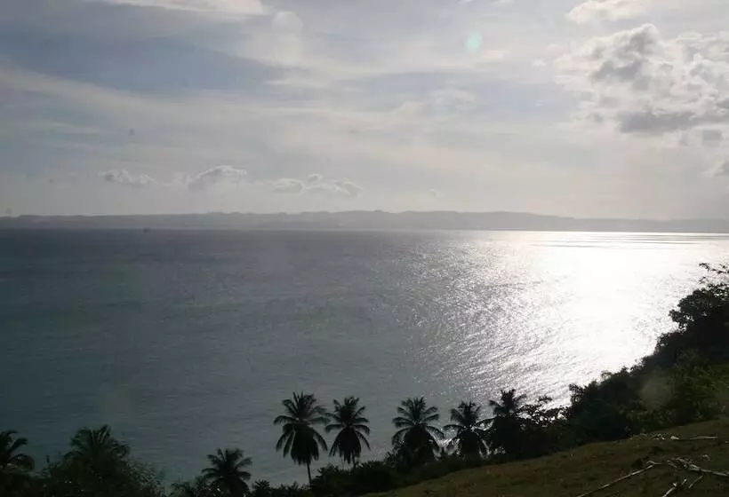 تختخواب و صبحانه Suites La Colline