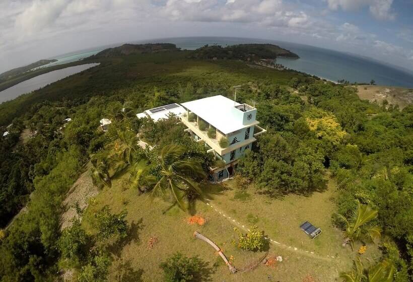 تختخواب و صبحانه Suites La Colline