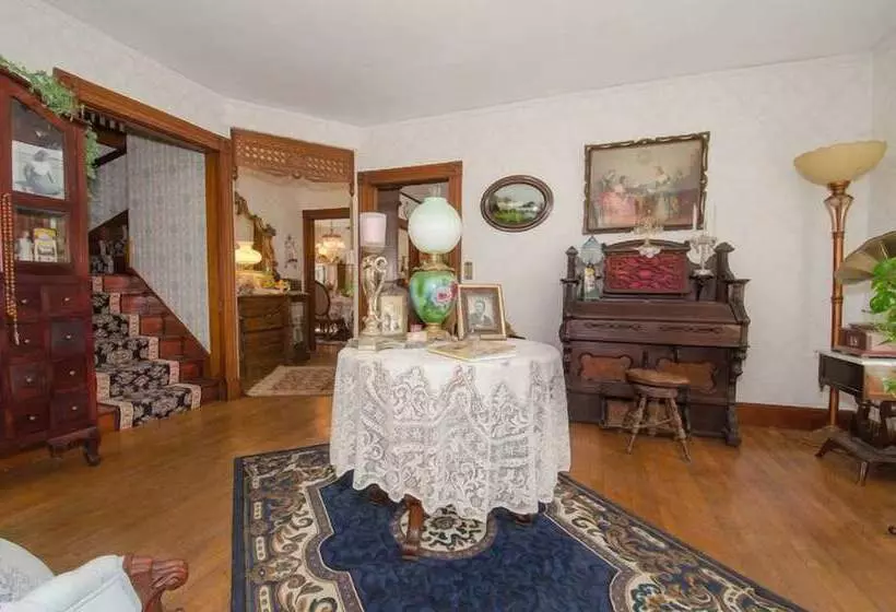 Aamiaismajoitus (B&B) The Tea Rose Inn At Plymouth