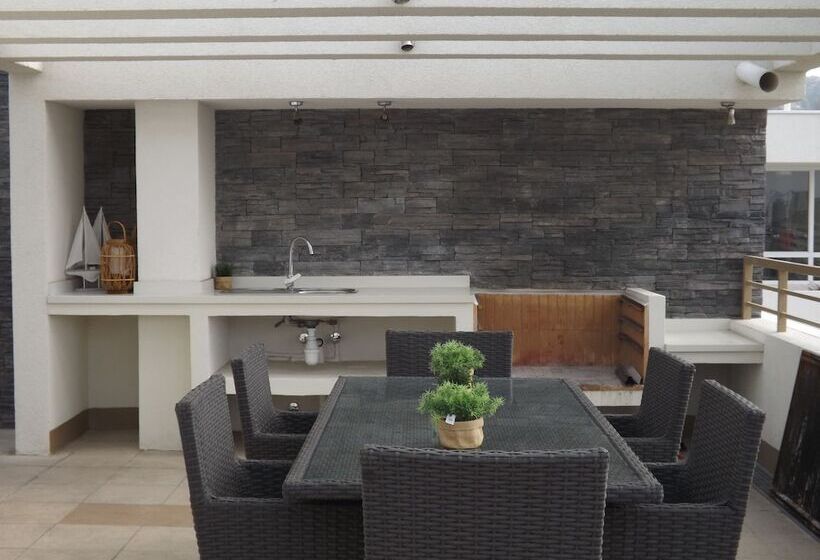 Edificio Vive Viana I