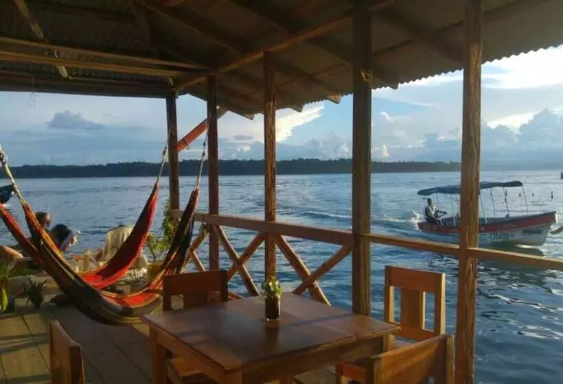 簡易ホテル El Jaguar