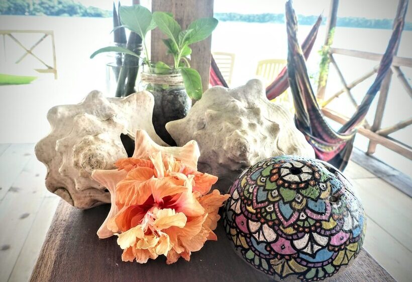 مسافرخانه El Jaguar