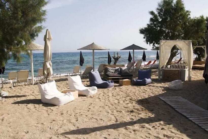 בית מלון כפרי Akrogiali