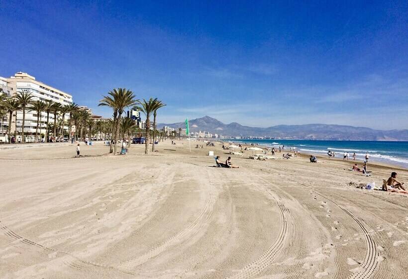 호텔 Apartamento Capitan Dema