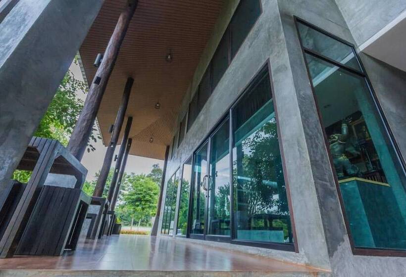 ホテル Baan Pailyn Resort Lamphun