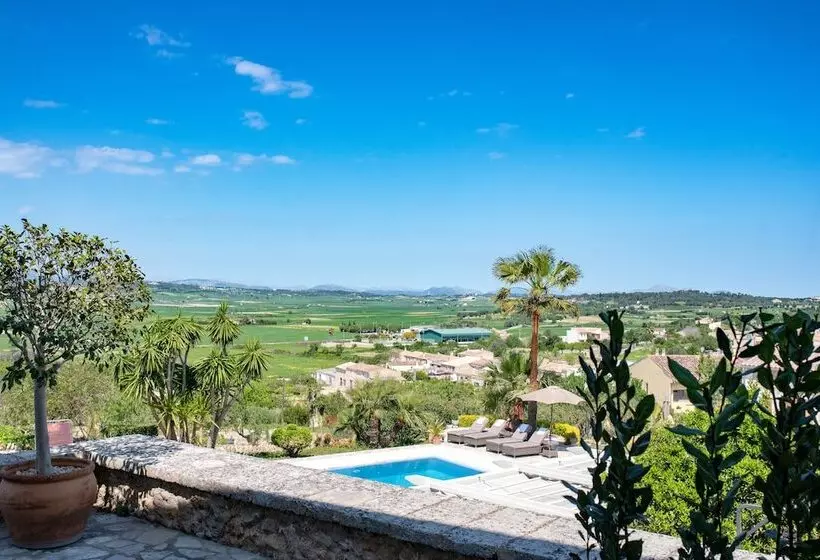 Hotelli Casa Font I Roig